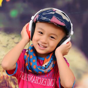 日本护士喂老头奶
